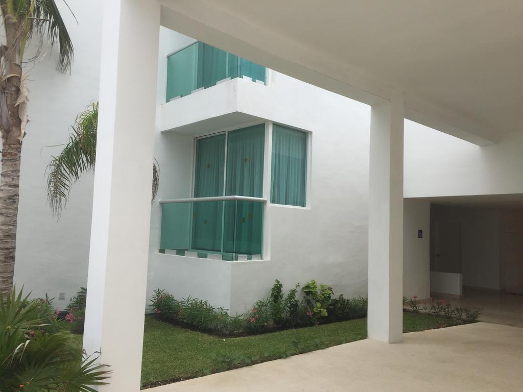 Estudios Yalmakan Cancún Eksteriør billede